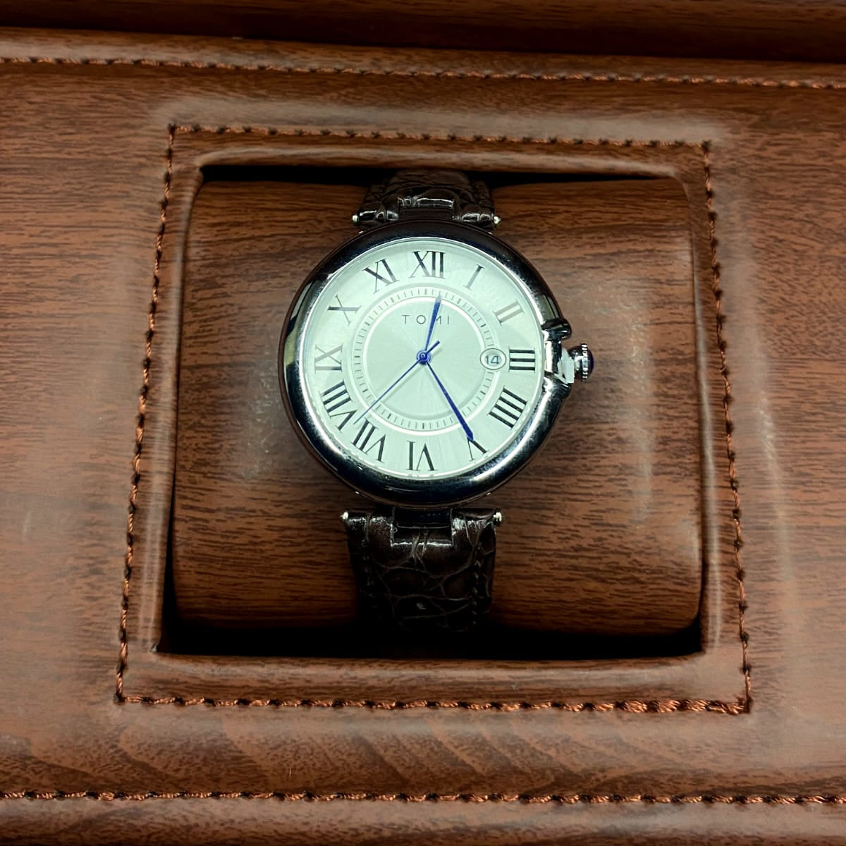 TOMI T-075 Cobra Strap Edition