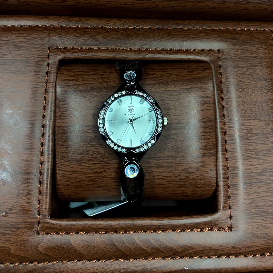 TrueWorth Lumiere Noir Matte Black Edition