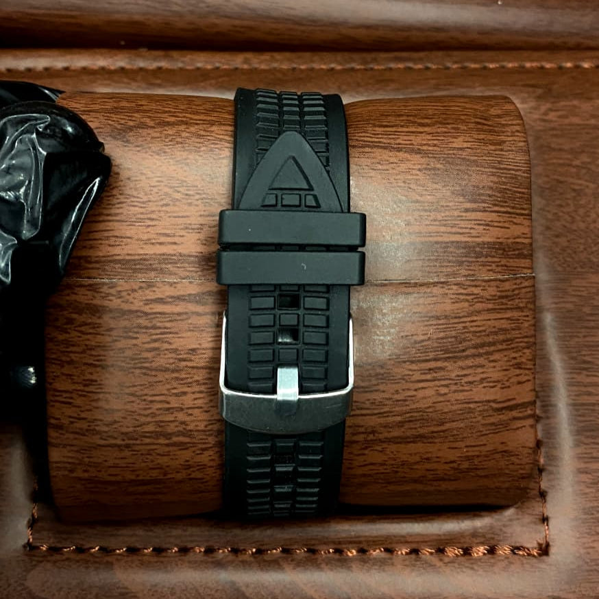 PP Aquatic Edge Black Dial and Strap Edition