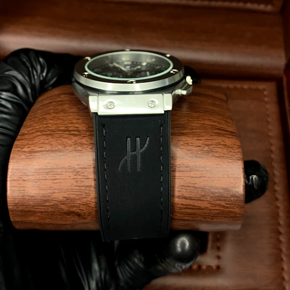 HUBLOT BIGBANG BLACK DIAL EDITION